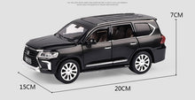 Carica l&#39;immagine nel visualizzatore di Gallery, Toyota Lexul LX570 a escala para niños